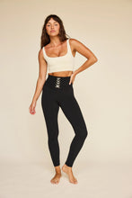 Load image into Gallery viewer, STRUT THIS-KENNEDY LEGGING
