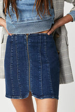 Load image into Gallery viewer, FREE PEOPLE- LAYLA DENIM MINI
