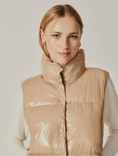 Load image into Gallery viewer, DELUC- MARMI PUFFER GILET
