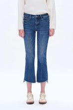 Load image into Gallery viewer, BAYEAS- HIGH RISE STRAIGHT ANKLE JEAN WITH RAW EDGE
