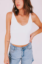 Load image into Gallery viewer, FREE PEOPLE- SEAMLESS CAMI
