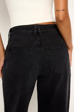 Load image into Gallery viewer, GOOD AMERICAN-GOOD STANDARD EASE JEAN/BLACK
