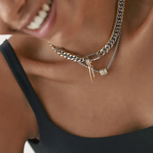 Load image into Gallery viewer, ARTIZAN JOYERIA-JUST CLICK NUT NECKLACE
