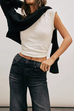 Load image into Gallery viewer, FREE PEOPLE-RILEY TEE
