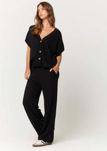 Load image into Gallery viewer, PROJECT SOCIAL T-DORIAN BUTTON DOWN FRONT TOP BLACK
