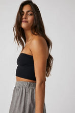 Load image into Gallery viewer, FREE PEOPLE- AMELIA BANDEAU BLACK
