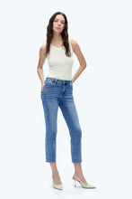 Load image into Gallery viewer, BAYEAS-MID RISE STRAIGHT JEANS RAW EDGE MEDIUM BLUE
