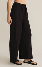 Load image into Gallery viewer, Z SUPPLY-SOLEIL PANT BLACK
