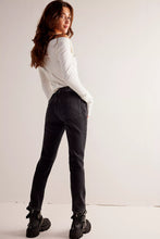 Load image into Gallery viewer, FREE PEOPLE- BEACON MID RISE CROP
