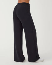 Load image into Gallery viewer, SPANX- AIR ESSENTIALS WIDE LEG
